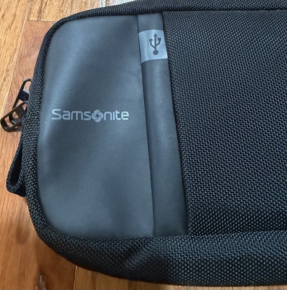 Samsonite Recyclex Travel Electronics Organizer Case Black Padded Zipper Pouch
